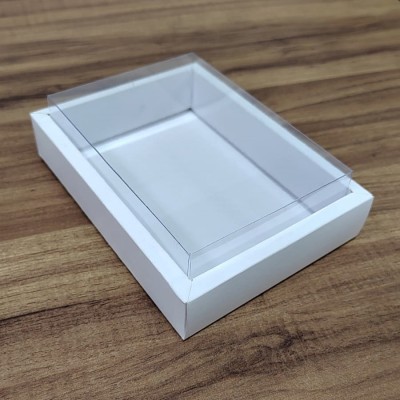 Caixa 10x14 cm (interno) e 4,5 cm Altura - Borda Branca - com berço - Adriana